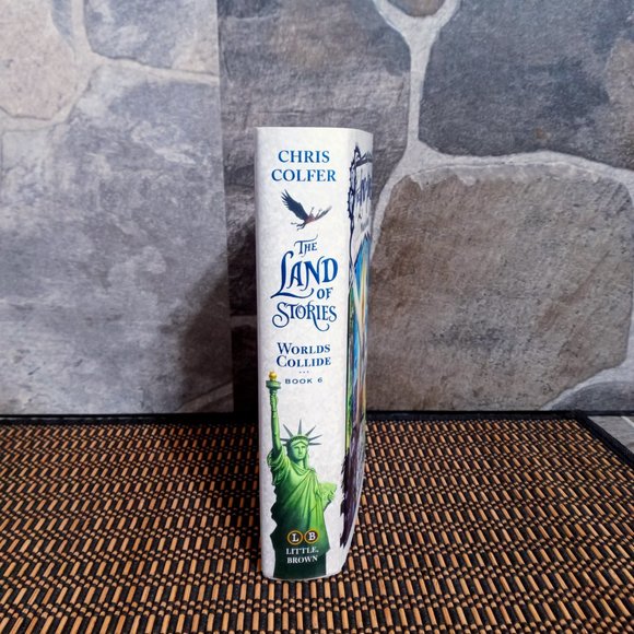 Chris Colfer Worlds Collide Lands of Stories #6 Barnes and Noble Exclusive - Picture 2 of 6